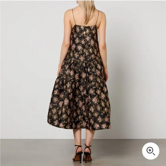 Sister Jane Dream Floral-Jacquard Cloqué Midi Dress - Picture 2 of 4